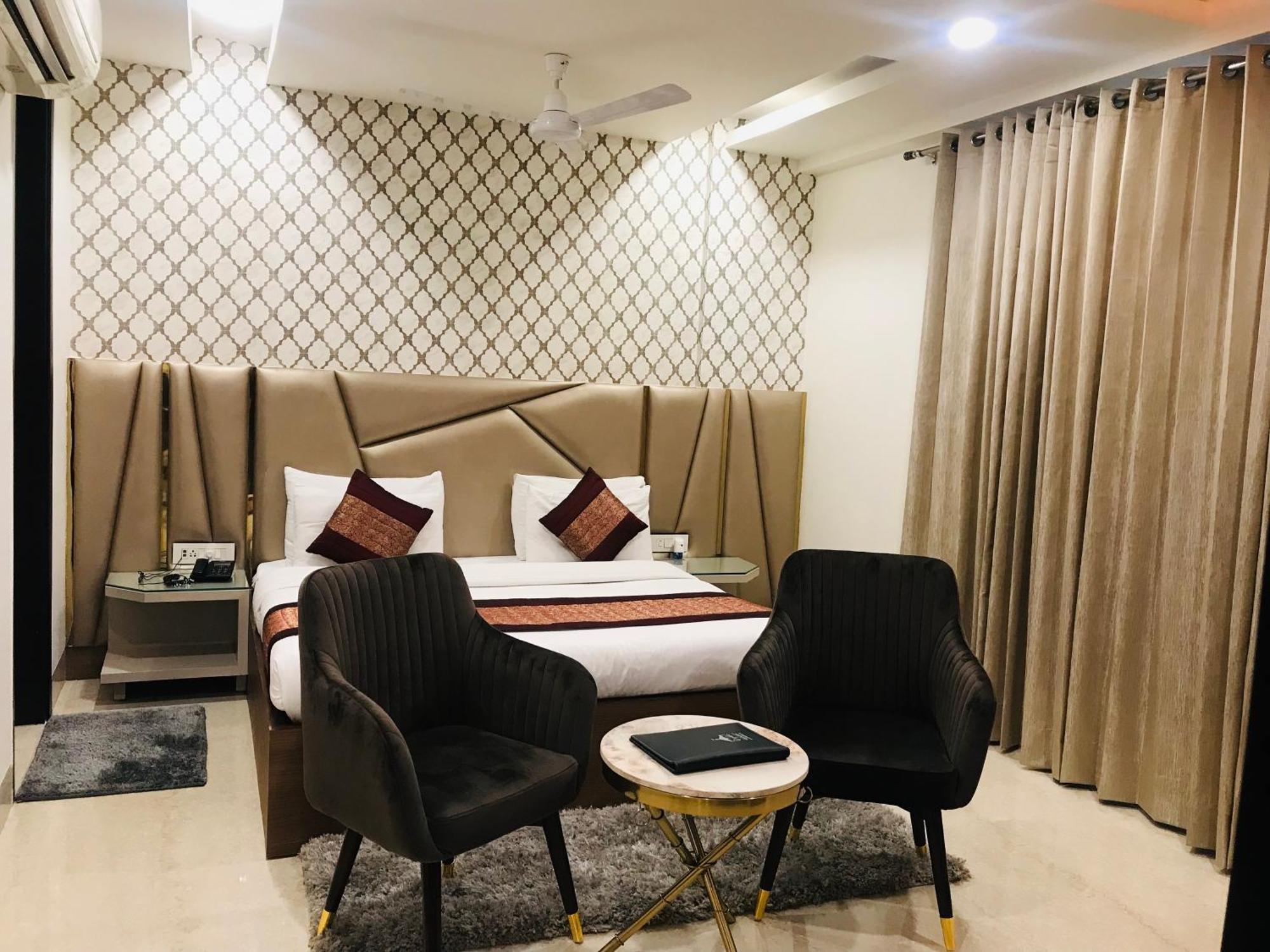 Gazebo Inn & Suites Medanta Gurgaon Eksteriør billede