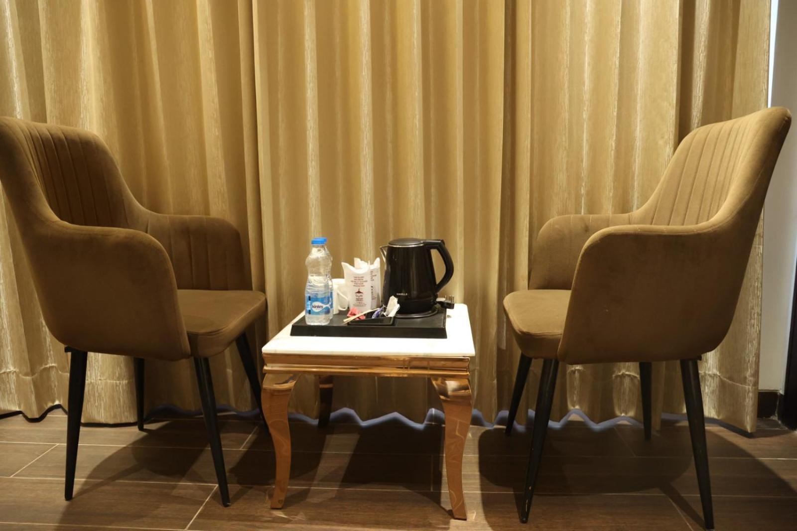 Gazebo Inn & Suites Medanta Gurgaon Eksteriør billede